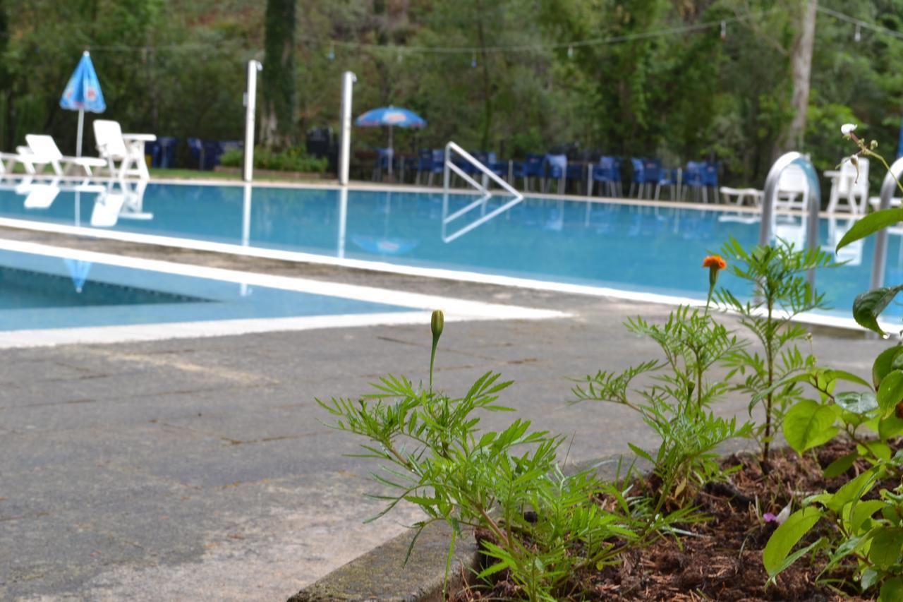 Balneario De Tus Hotel เยสเต ภายนอก รูปภาพ