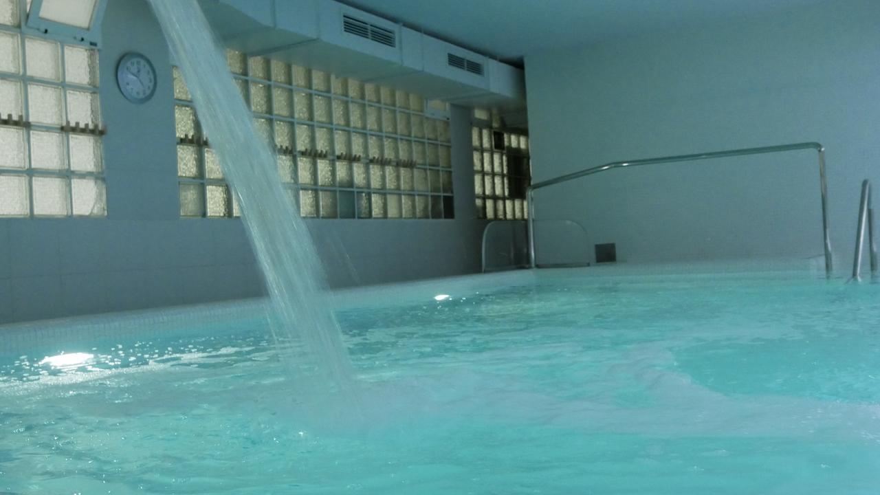 Balneario De Tus Hotel เยสเต ภายนอก รูปภาพ