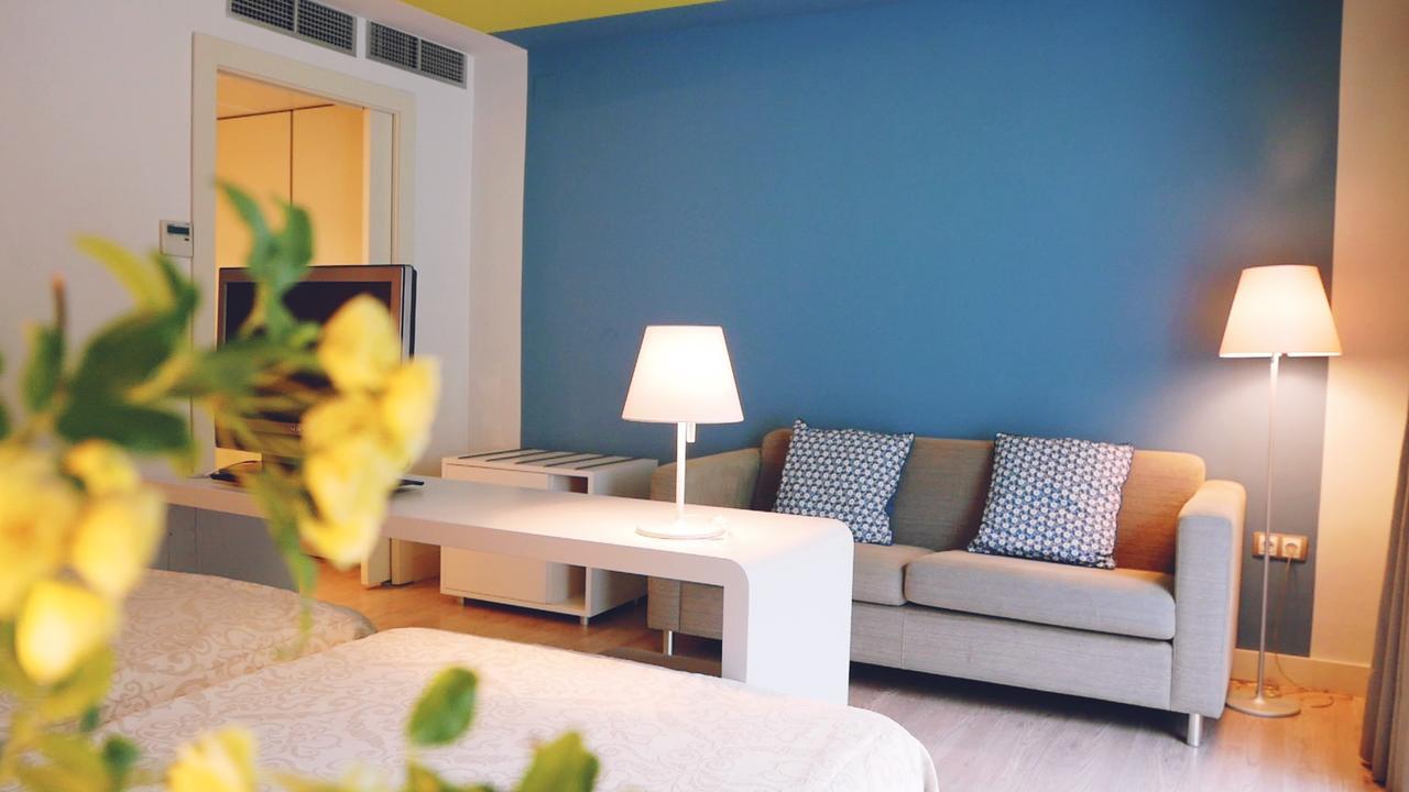 Balneario De Tus Hotel เยสเต ภายนอก รูปภาพ